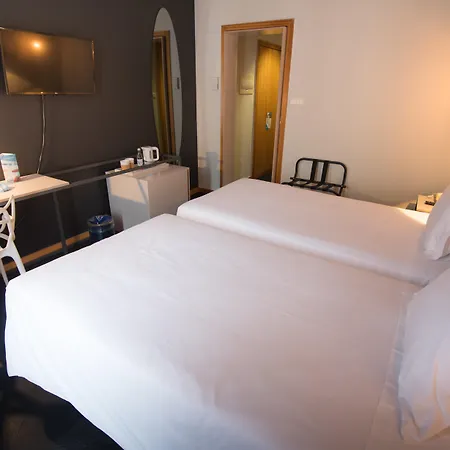 Hotel Azoris Angra Garden - Plaza Angra do Heroísmo