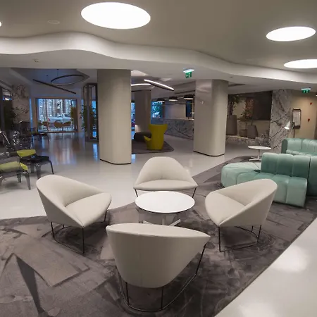 Hotel Azoris Angra Garden - Plaza