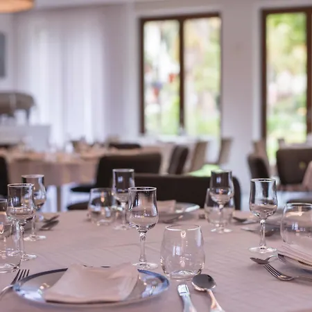 Azoris Angra Garden - Plaza Hotel