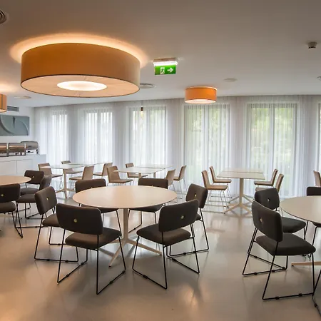 Azoris Angra Garden - Plaza Otel Angra do Heroísmo