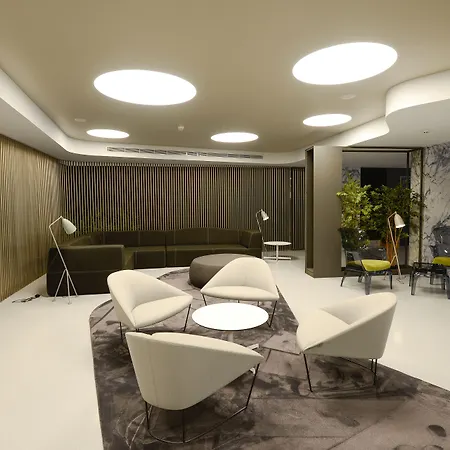 Hotel Azoris Angra Garden - Plaza 4*