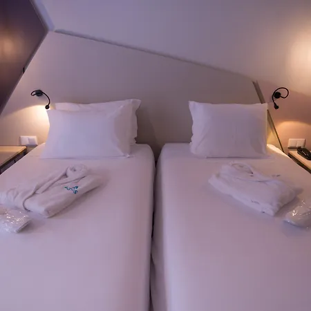 Hotel Azoris Angra Garden - Plaza 4*