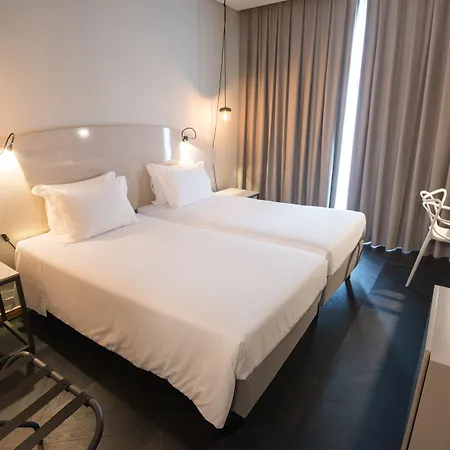 Hotel Azoris Angra Garden - Plaza