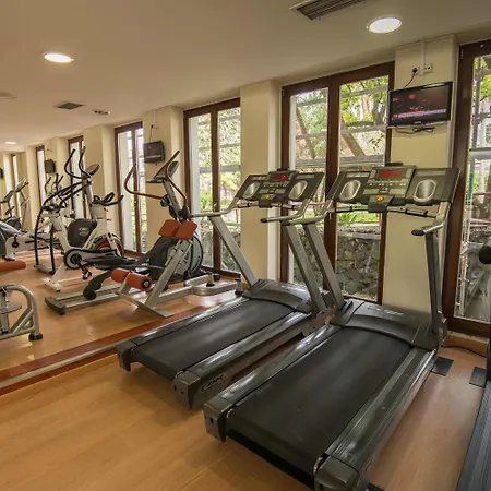 Azoris Angra Garden - Plaza Отель