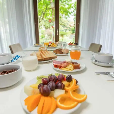 Azoris Angra Garden - Plaza 호텔 4*