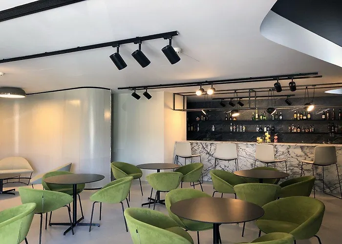 Azoris Angra Garden – Plaza