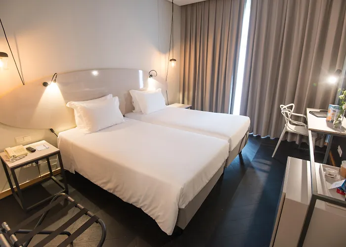 Hotel Azoris Angra Garden – Plaza