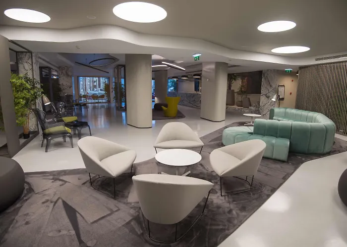 Hotel Azoris Angra Garden – Plaza