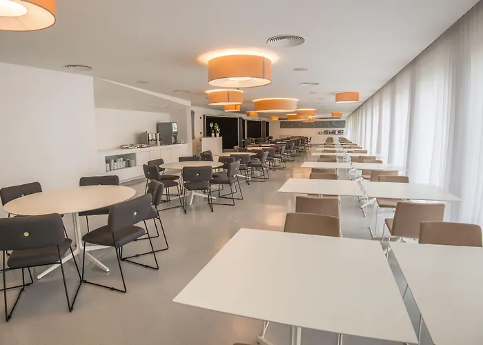 Azoris Angra Garden – Plaza Angra do Heroísmo